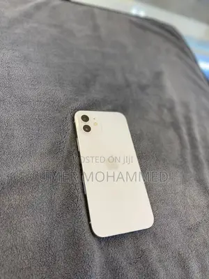 Apple iPhone 12 64 GB