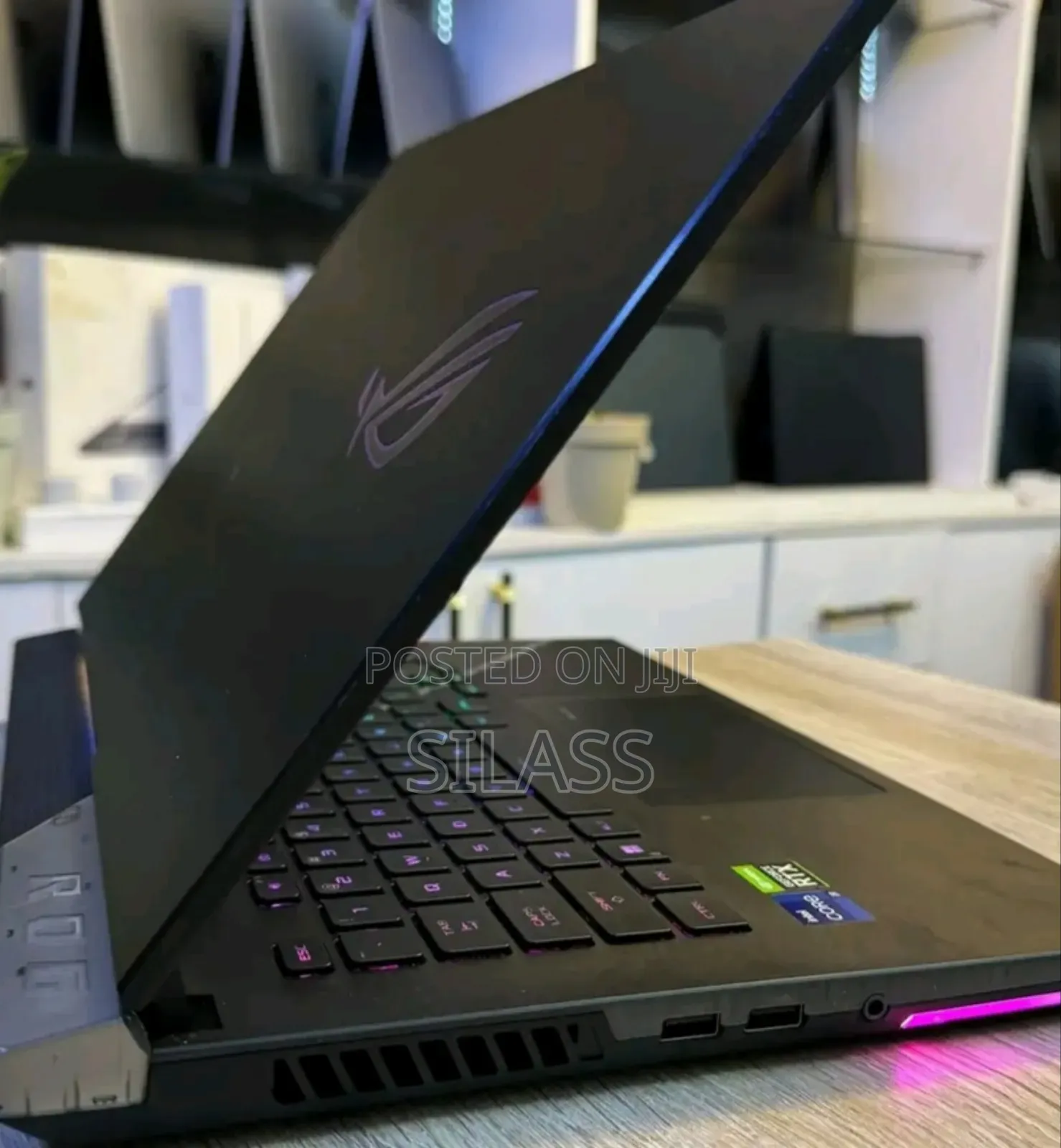 New Laptop Asus ROG Strix G15 32GB Intel Core I9 SSD 2T