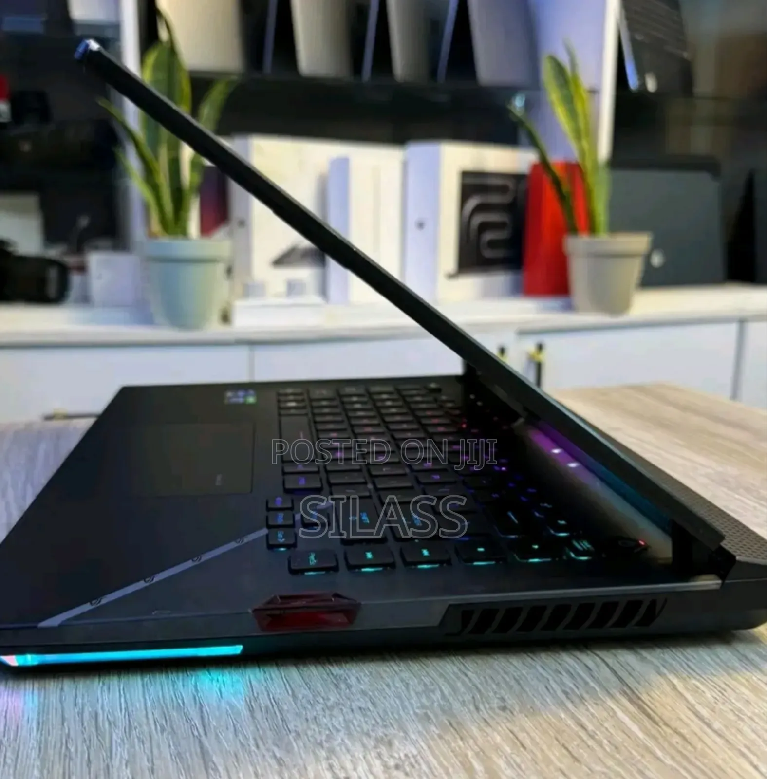 New Laptop Asus ROG Strix G15 32GB Intel Core I9 SSD 2T