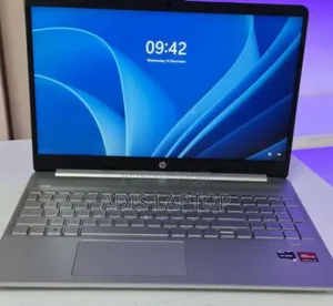 New Laptop HP Stream Notebook 8GB AMD Ryzen 5 SSD 512GB