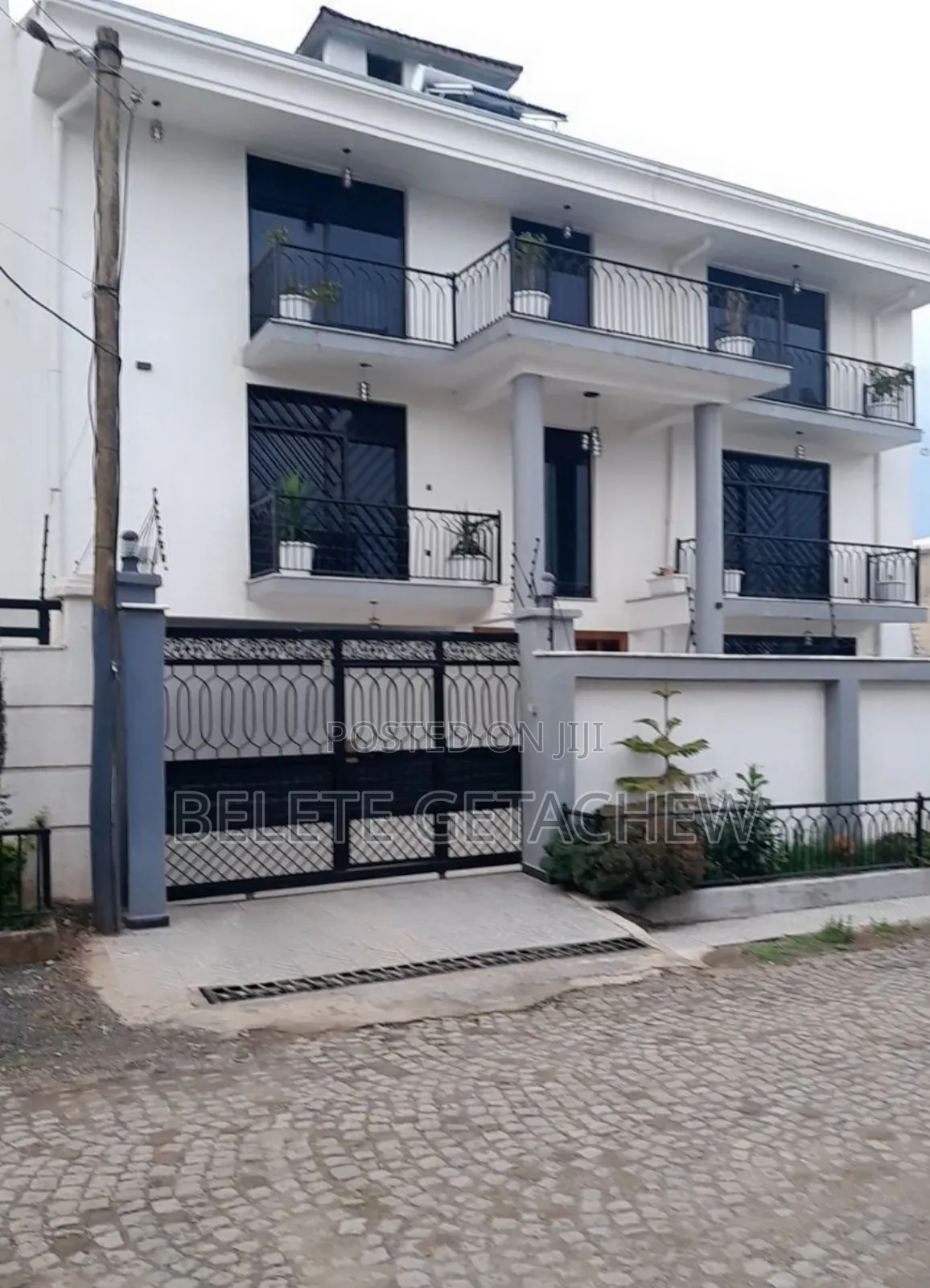 10bdrm House in Ayat, G+2 Luxury, Bole for sale