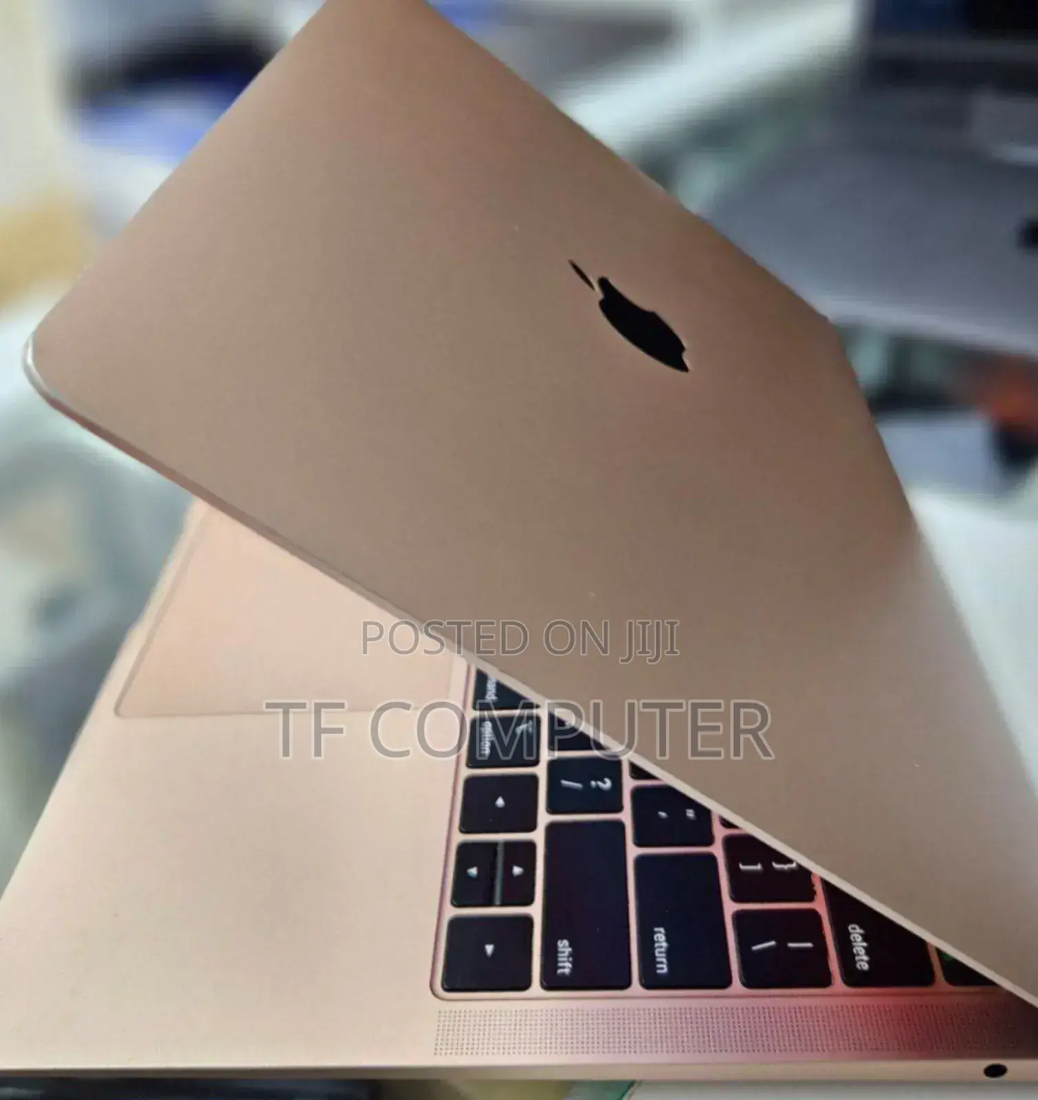 New Laptop Apple MacBook Air 2019 8GB Intel Core I5 SSD 256GB