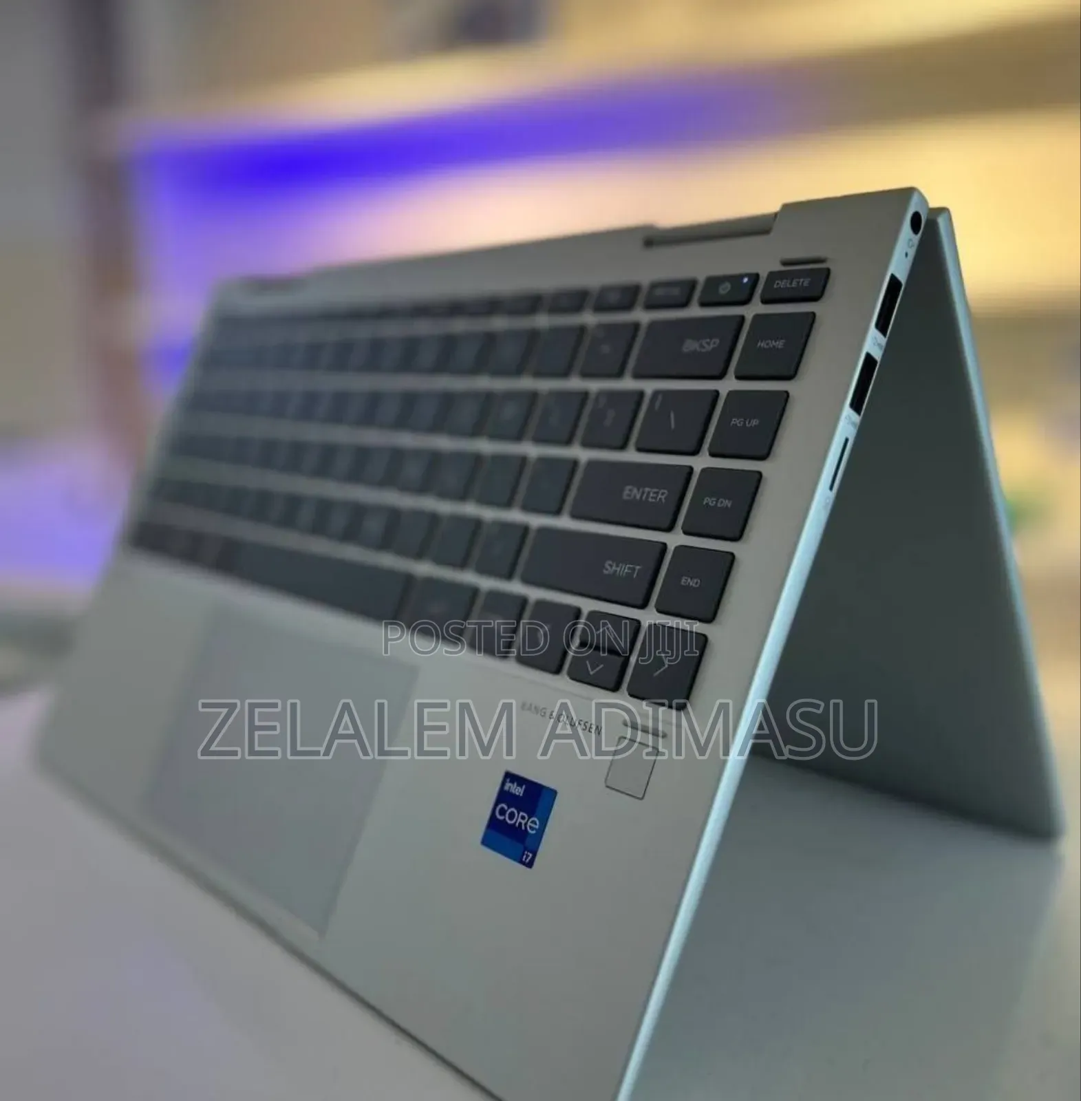 New Laptop HP Envy X360 8GB Intel Core I7 SSD 1T