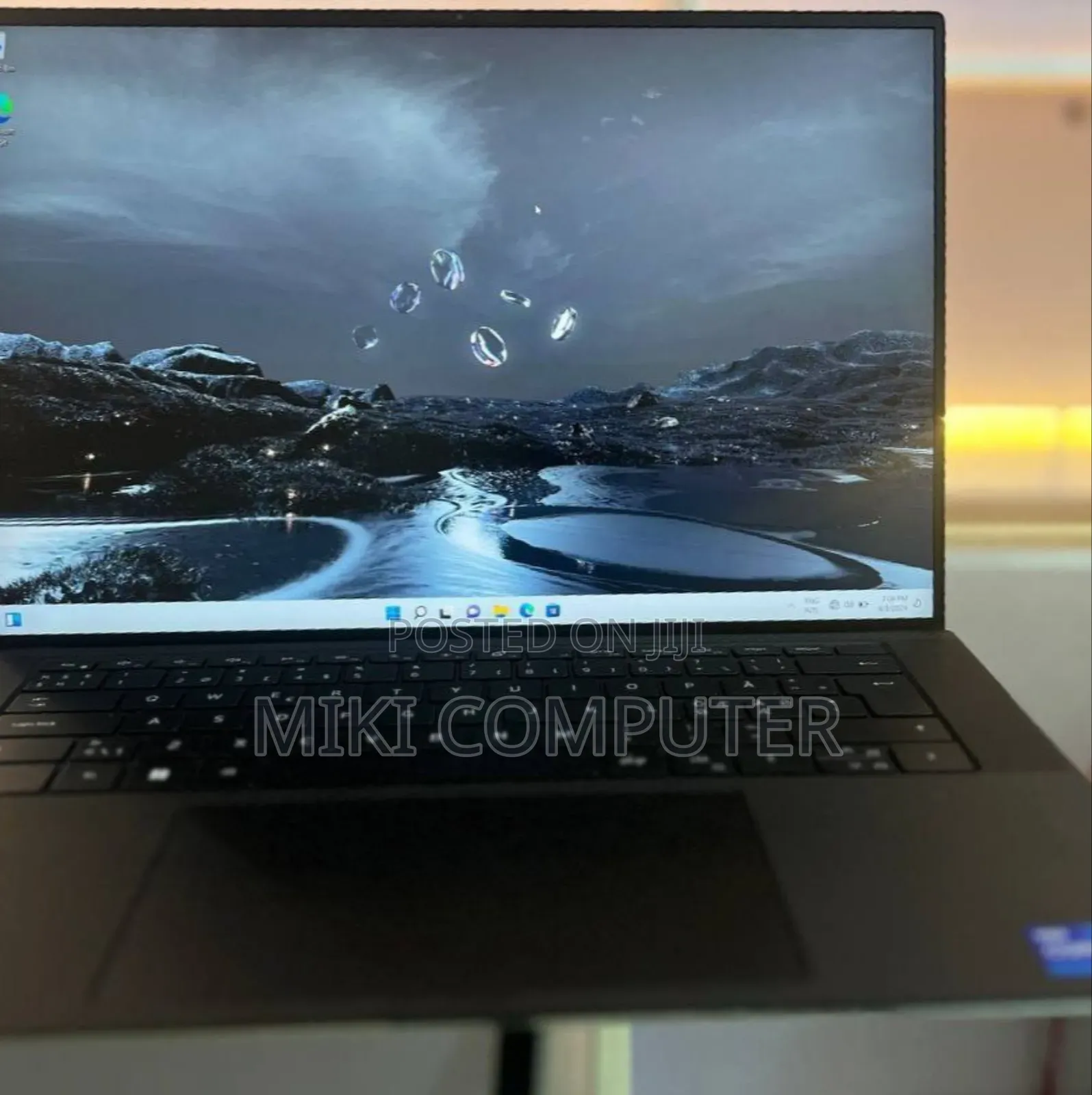 New Laptop Dell XPS 15 16GB Intel Core I7 SSD 512GB