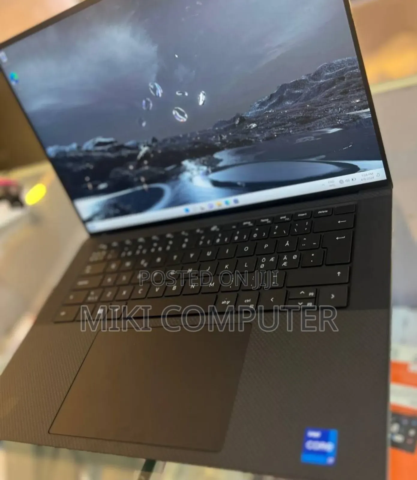 New Laptop Dell XPS 15 16GB Intel Core I7 SSD 512GB