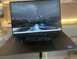 Photo - New Laptop Dell XPS 15 16GB Intel Core I7 SSD 512GB