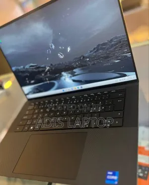 New Laptop Dell XPS 15 16GB Intel Core I7 SSD 512GB