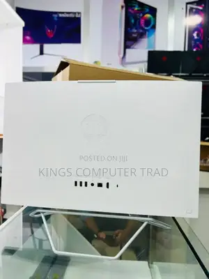 New Laptop HP 8GB Intel Core I7 SSD 512GB