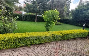 5bdrm House in Ccd Legetafo, Luxury, North Shewa for sale