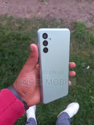 Samsung Galaxy M13 (India) 128 GB Gray