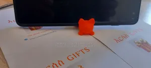 Key Chain With Phone Stand,Cat