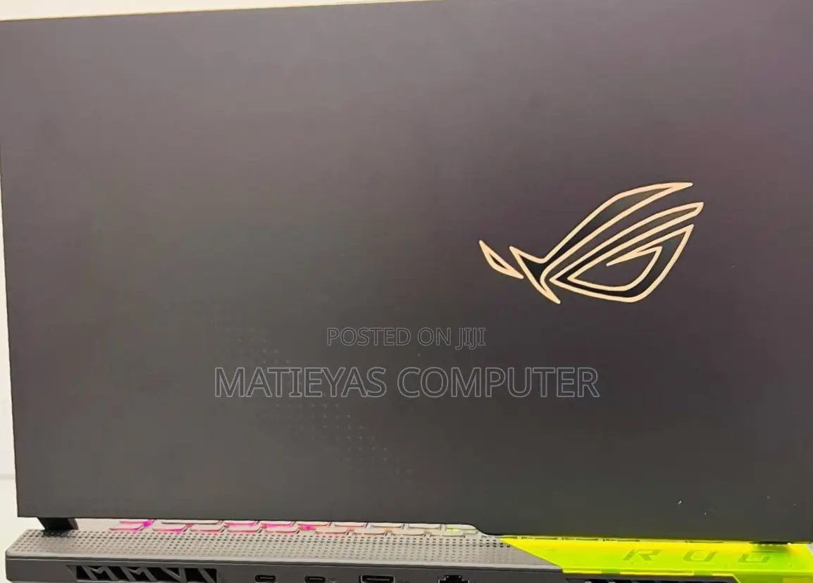 New Laptop Asus ROG Strix G15 16GB AMD Ryzen 9 SSD 512GB