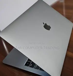 Photo - New Laptop Apple MacBook Air 2019 8GB Intel Core I5 SSD 128GB