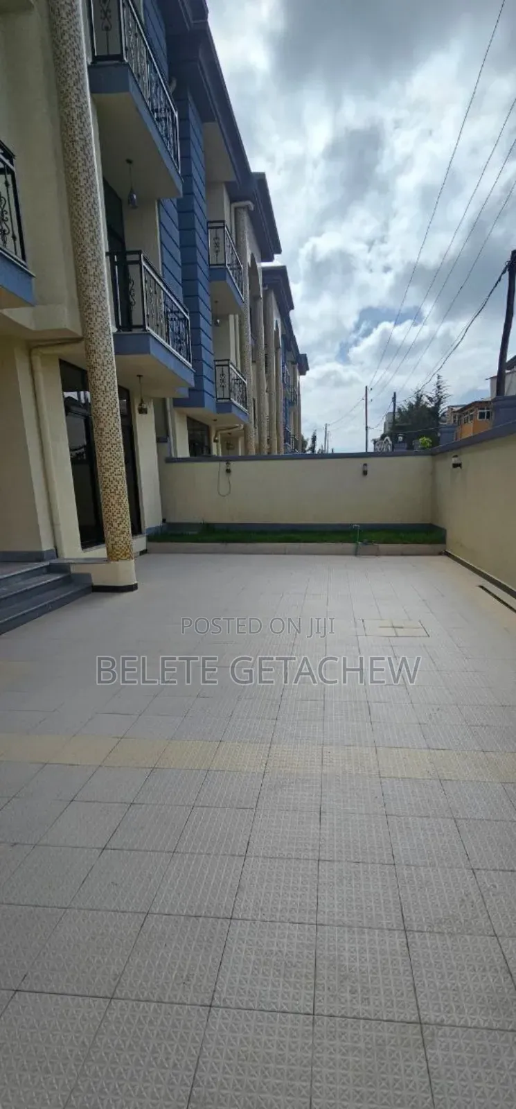 8bdrm House in Cmc, G+2 Luxury, Bole for sale