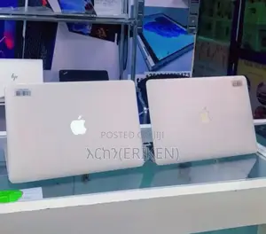 Photo - New Laptop Apple MacBook Pro 2015 8GB Intel Core I7 SSD 256GB