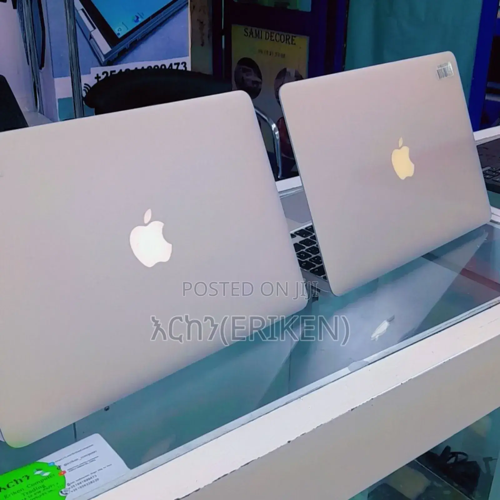 New Laptop Apple MacBook Pro 2015 8GB Intel Core I7 SSD 256GB