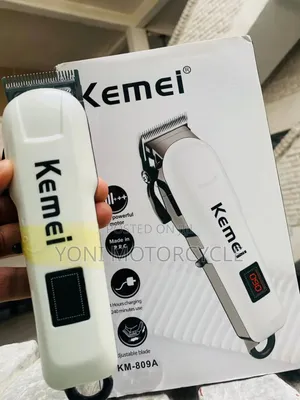 1122 ( New Packed )Kemei Rechargeable Hair Stayel 00