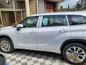 New Toyota Highlander 2024 White