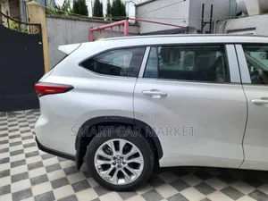 New Toyota Highlander 2024 White