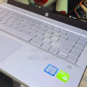 New Laptop HP Pavilion 14 16GB Intel Core I7 SSD 512GB