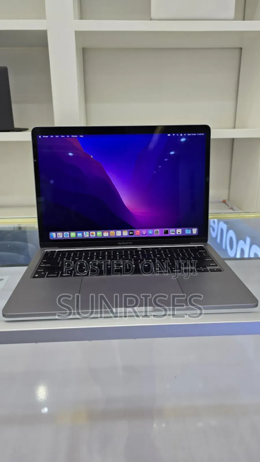 New Laptop Apple MacBook Pro M1 16GB Apple M1 SSD 1T