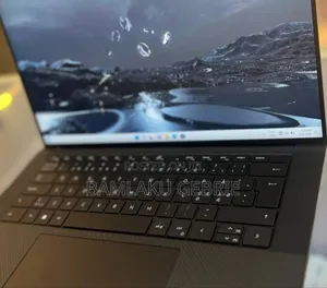 Photo - New Laptop Dell XPS 15 16GB Intel Core I7 SSD 512GB