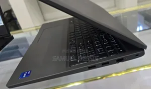 Photo - New Laptop Dell Latitude 3540 8GB Intel Core I7 SSD 256GB