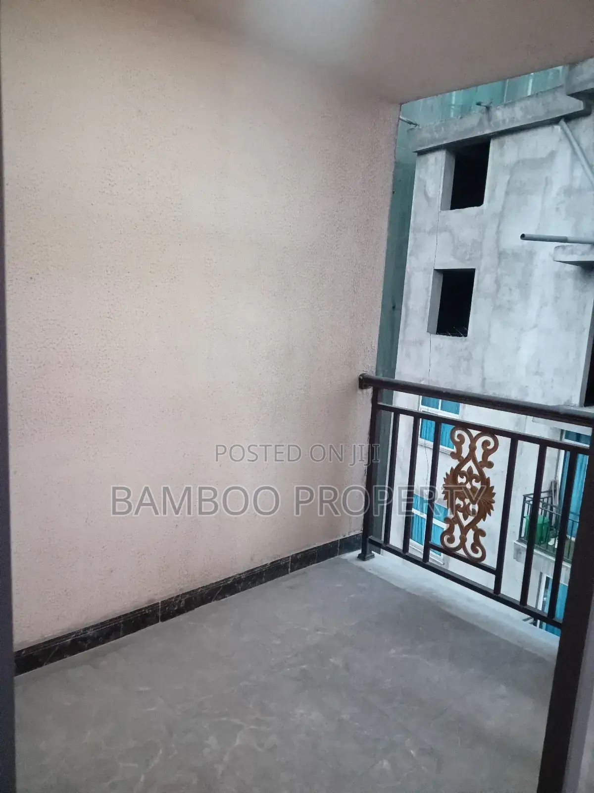 3bdrm Apartment in Bole for rent