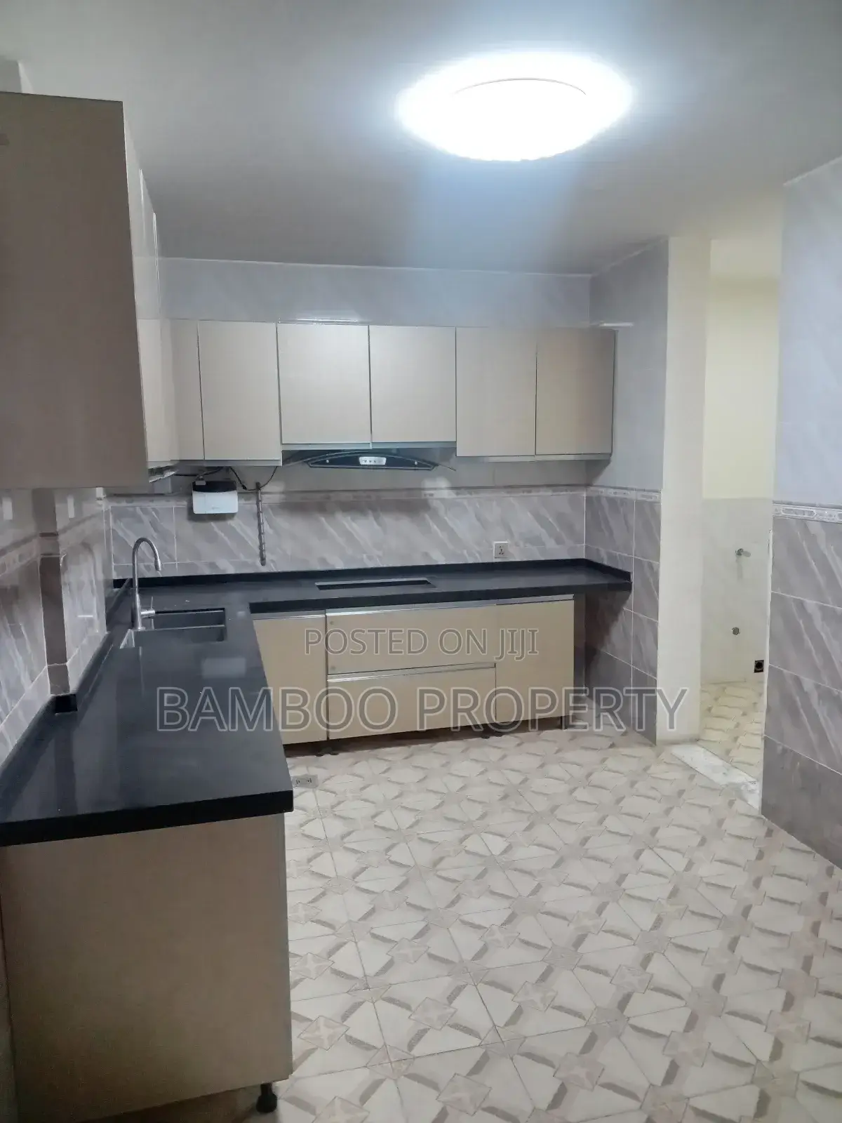 3bdrm Apartment in Bole for rent