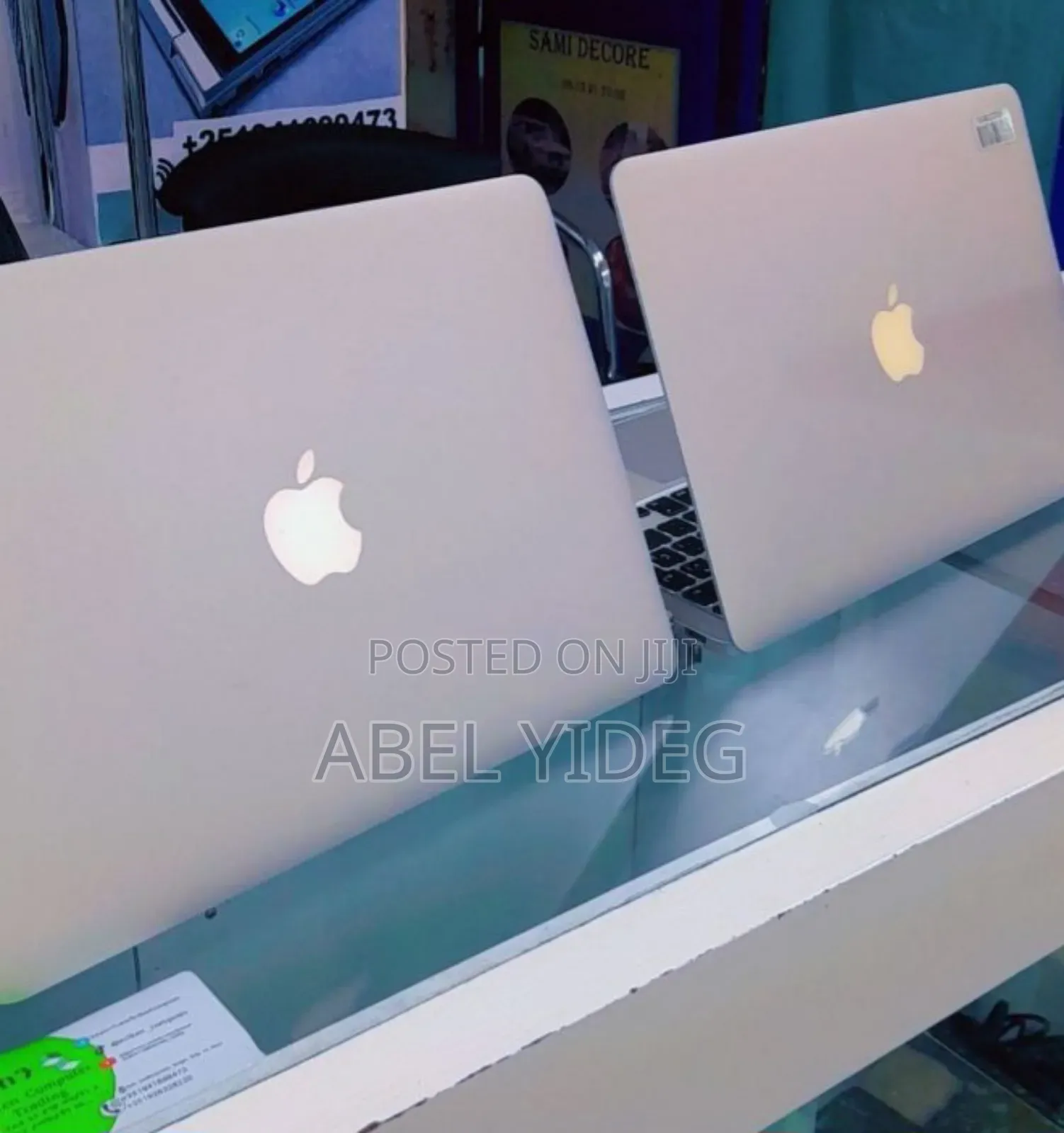 New Laptop Apple MacBook Pro 2015 8GB Intel Core I7 SSD 256GB