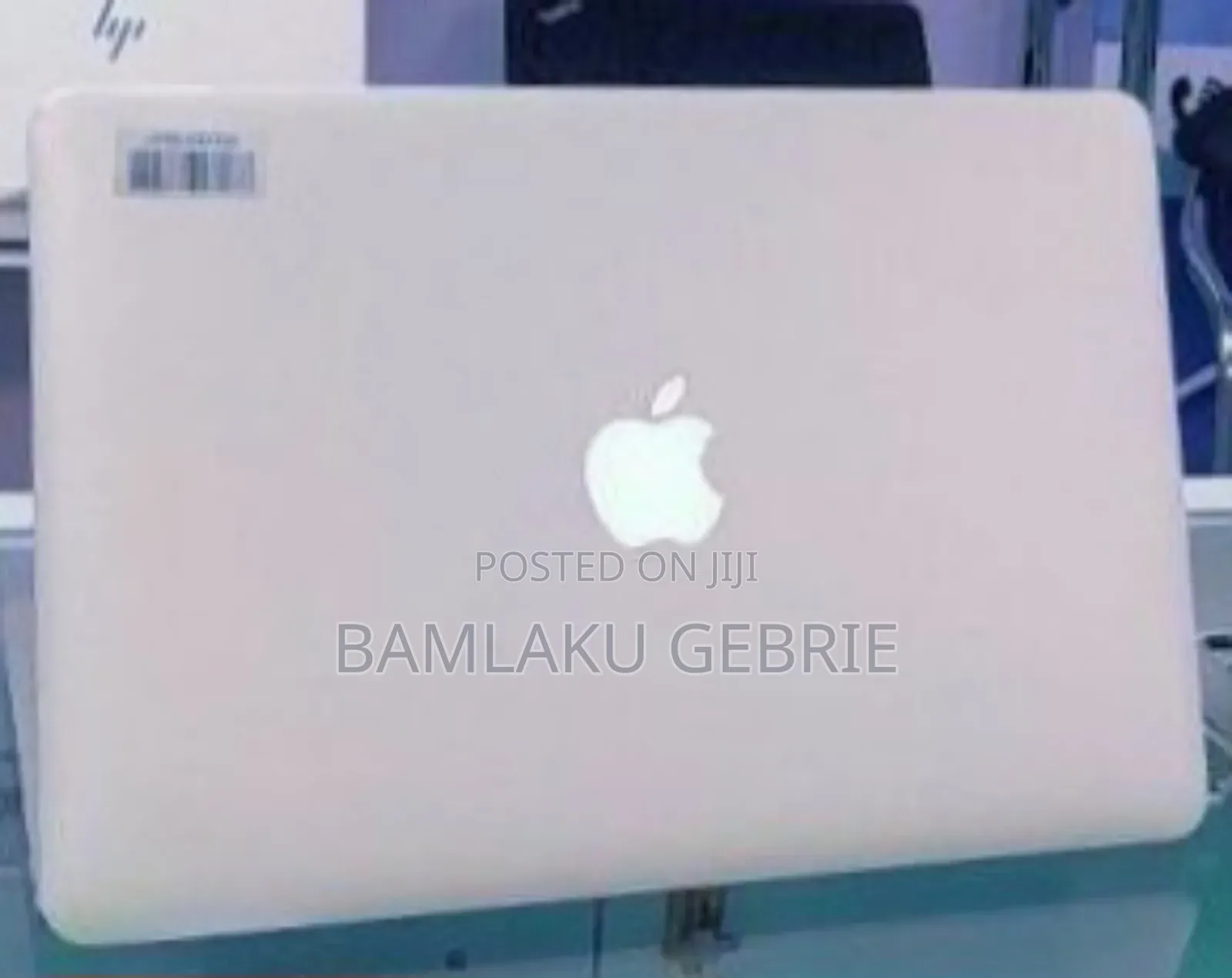 New Laptop Apple MacBook Pro 2015 8GB Intel Core I5 SSD 256GB