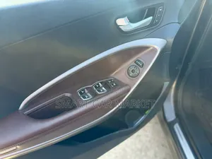 Hyundai Santa Fe 2016 Brown