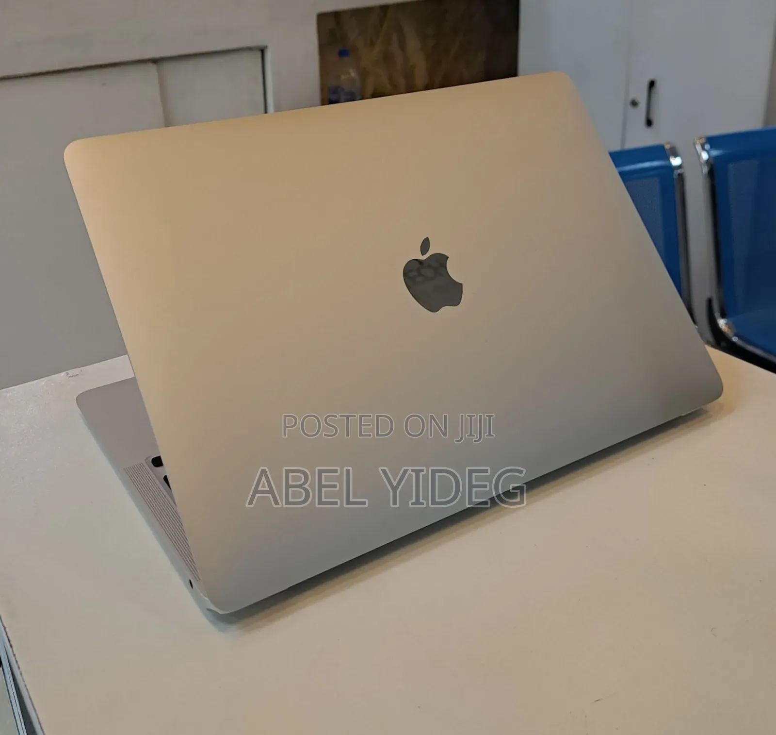 New Laptop Apple MacBook Air 2020 M1 8GB Apple M1 SSD 256GB