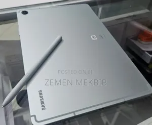 New Laptop Samsung 8GB SSD 256GB