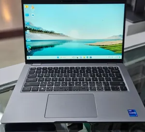 New Laptop Dell 16GB Intel Core I7 SSD 512GB