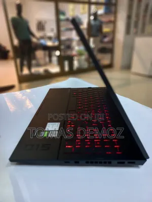 New Laptop HP Omen 15 16GB Intel Core I7 SSD 512GB