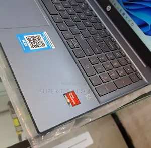 New Laptop HP Pavilion 15 8GB AMD Ryzen 5 SSD 512GB