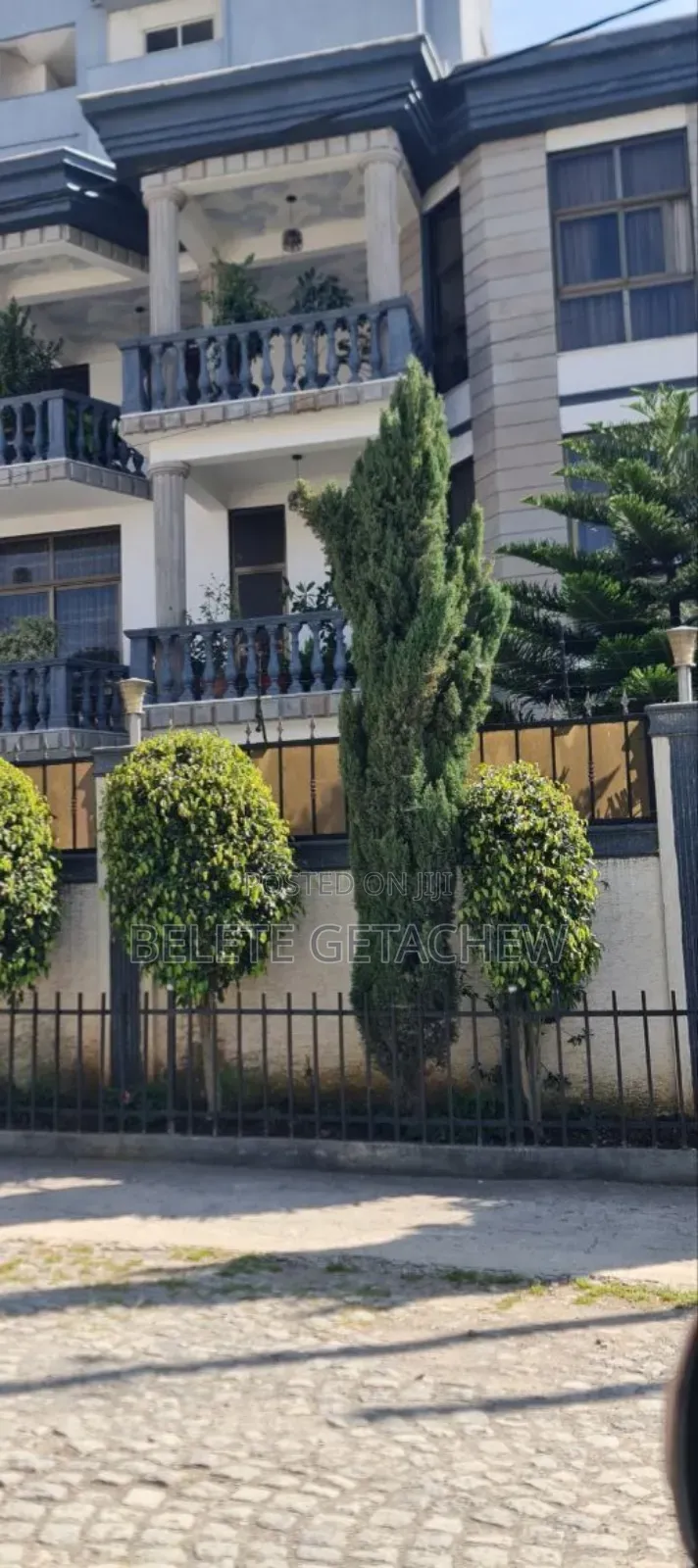 10bdrm House in Ayat, G+2 Luxury, Bole for sale
