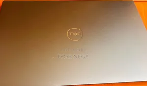 New Laptop Dell Precision 15 3520 16GB Intel Core I7 SSD 512GB