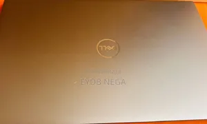 New Laptop Dell Precision 15 3520 16GB Intel Core I7 SSD 512GB