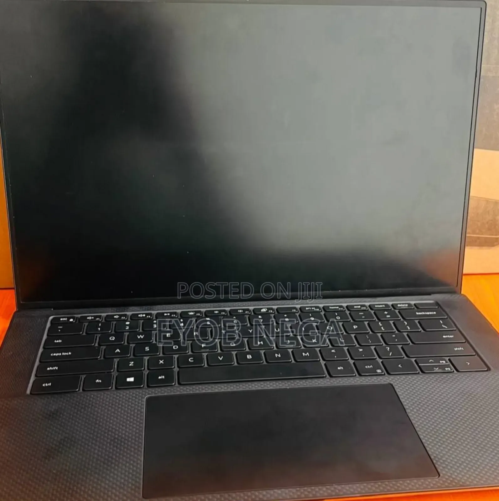 New Laptop Dell Precision 15 3520 16GB Intel Core I7 SSD 512GB