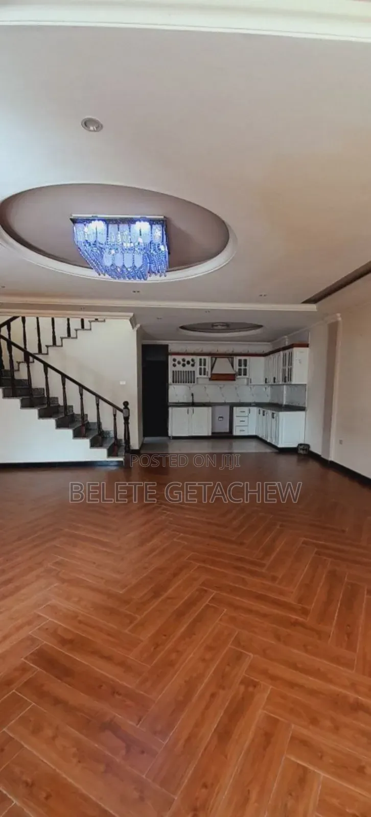 5bdrm House in Ayat, G+1, Bole for sale