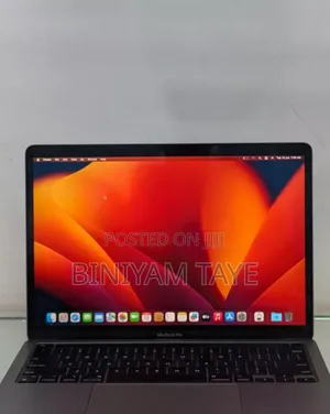 New Laptop Apple MacBook Pro 2020 M1 8GB Intel Core I5 SSD 512GB