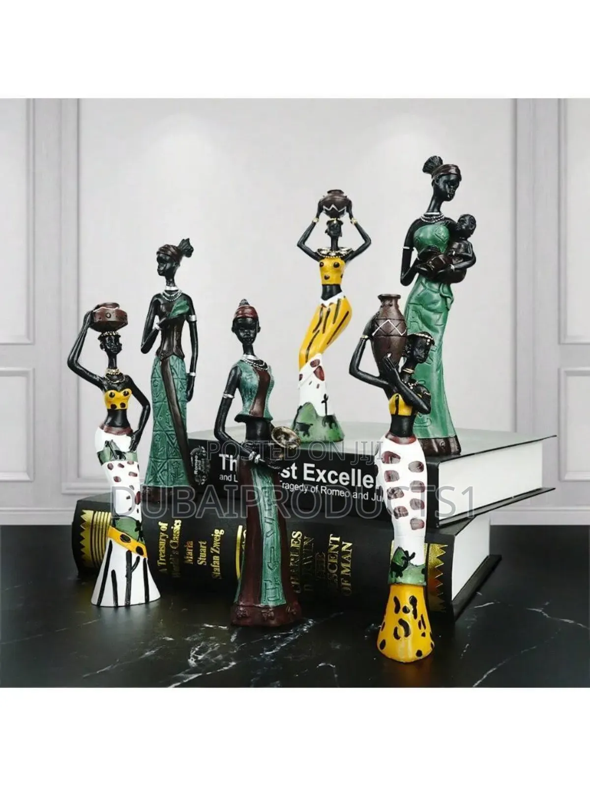 Modern Human Figure Sitting Pose Resin Ornaments Decorations