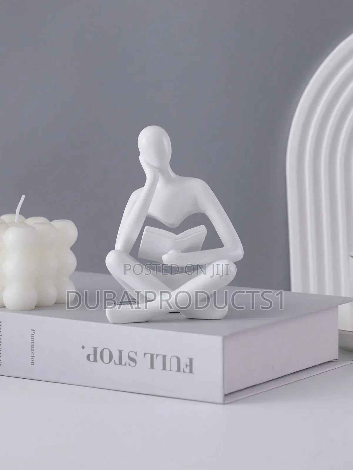 Modern Human Figure Sitting Pose Resin Ornaments Decorations