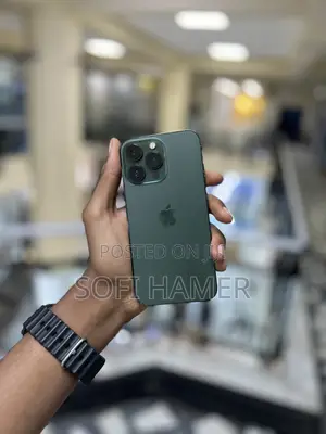 Photo - Apple iPhone 13 Pro 128 GB Green