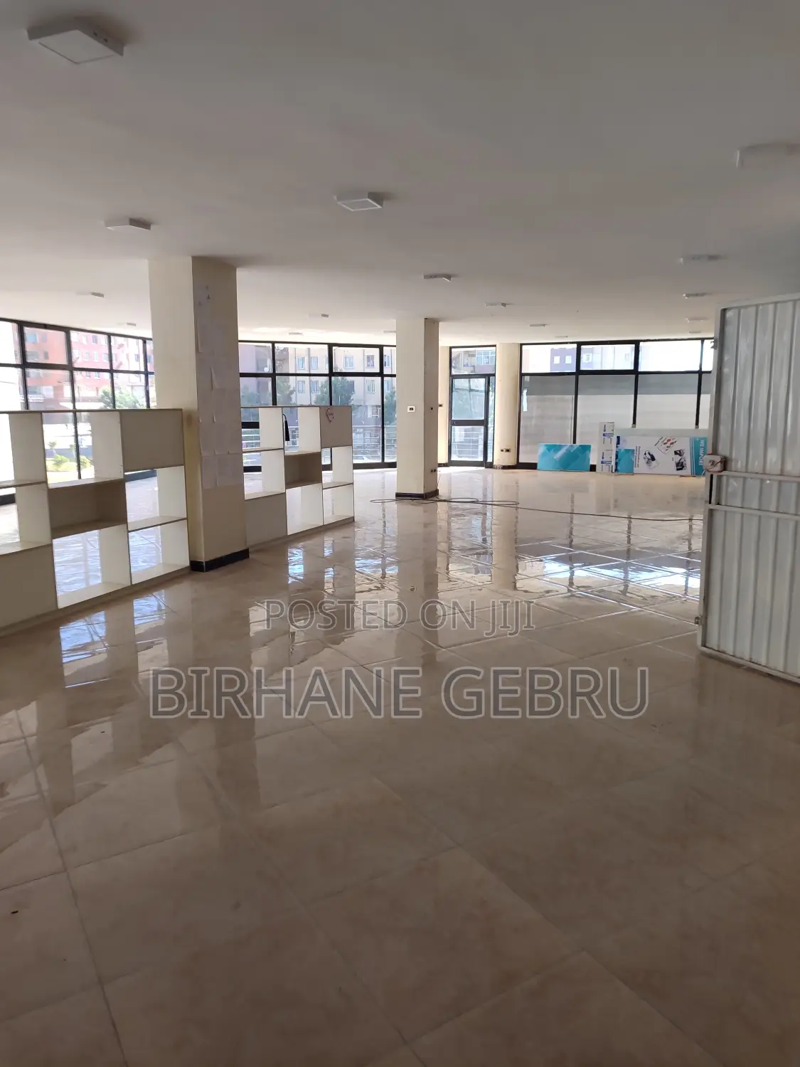 Luxury Apartiment Rent for Office or Other Business