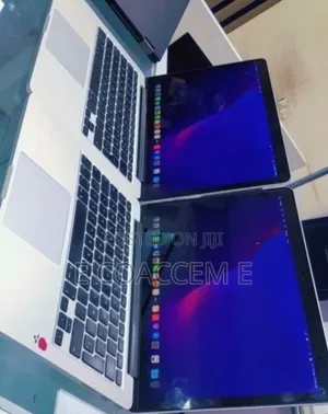 Photo - New Laptop Apple MacBook 8GB Intel Core I7 SSD 256GB