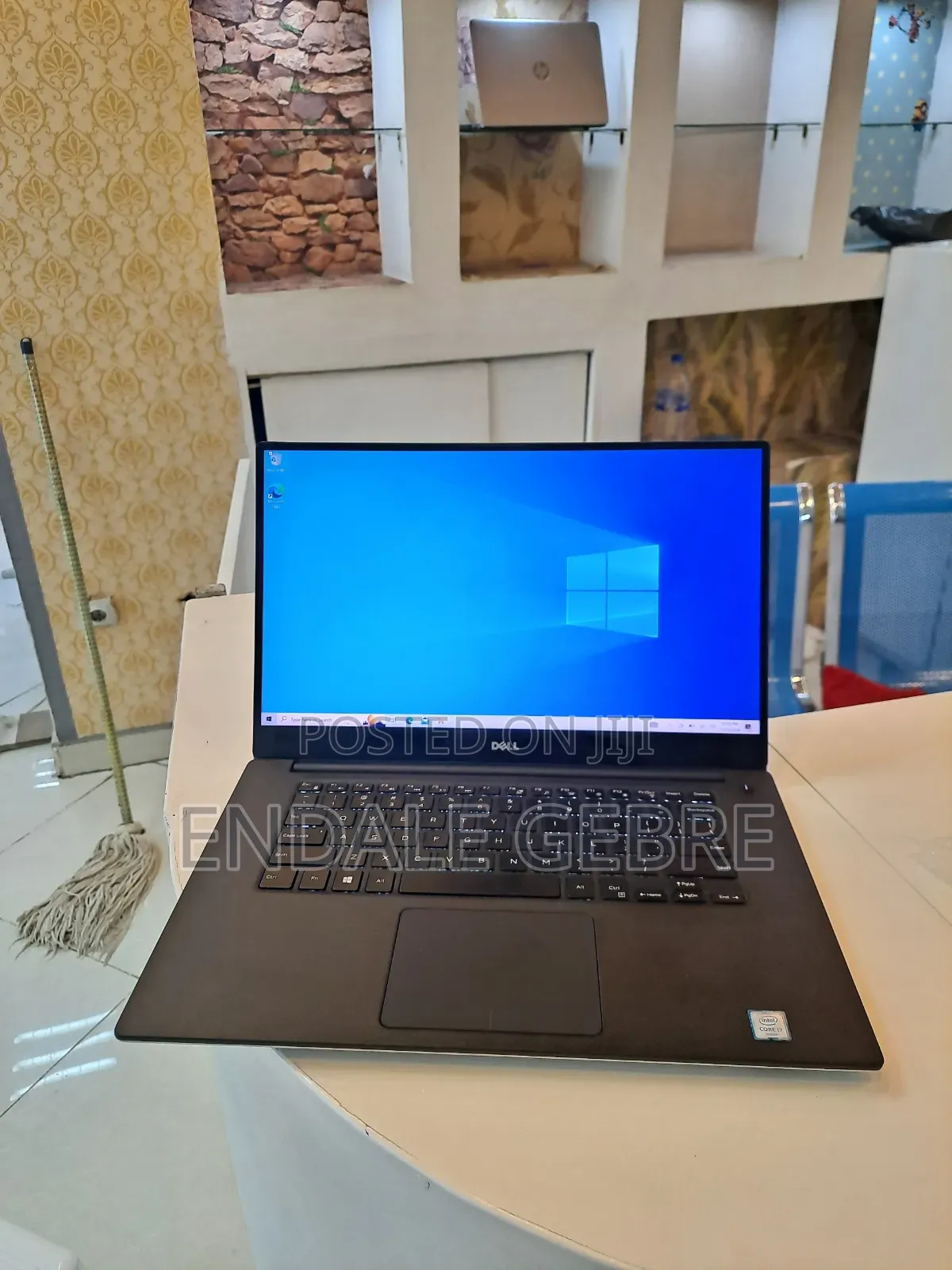 New Laptop Dell XPS 15 16GB Intel Core I7 SSD 512GB