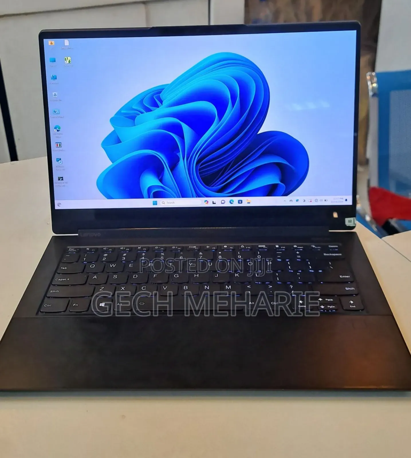 New Laptop Lenovo Yoga 9i 16GB Intel Core I7 SSD 512GB